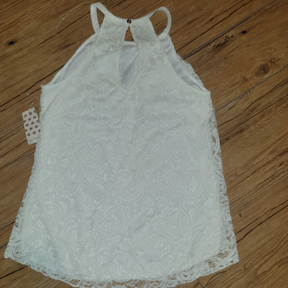 Nwt - Free Kisses White lace tank Size M - Picture 2 of 5